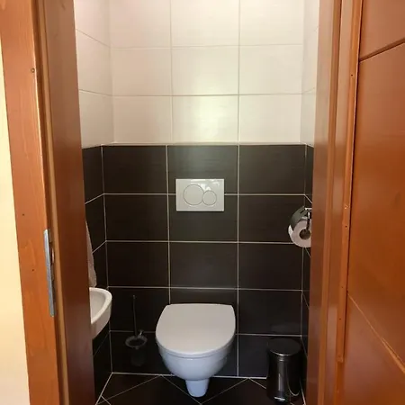 Gerendaház Bajana *